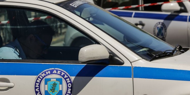 Συνελήφθη 59χρονος στο Κερατσίνι για ενδοοικογενειακή βία – FANTOMAS.GR