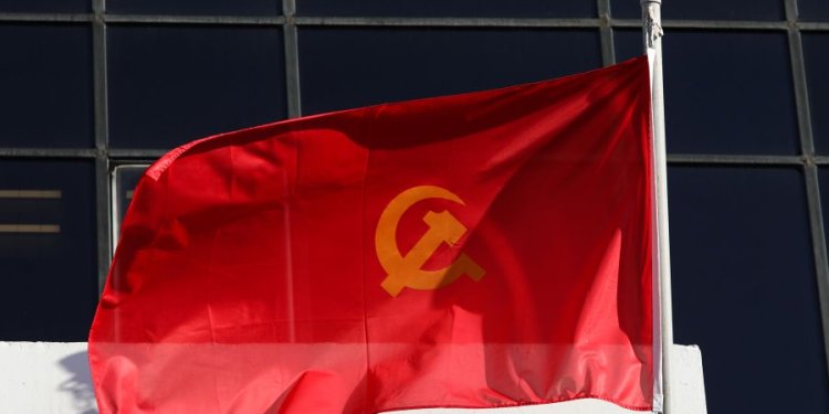 Η κυβέρνηση έχει την απόλυτη ευθύνη για το “όργιο καταστολής” ενάντια στη μεγαλειώδη απεργιακή συγκέντρωση – FANTOMAS.GR