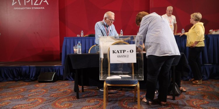 ΣΥΡΙΖΑ – ΤΟΝ ΛΟΓΟ ΕΧΕΙ Η  «ΕΠΙΤΡΟΠΗ ΝΟΜΙΜΟΠΟΙΗΣΗΣ»  ΓΙΑ ΤΙΣ ΚΑΡΑΤΟΜΗΣΕΙΣ