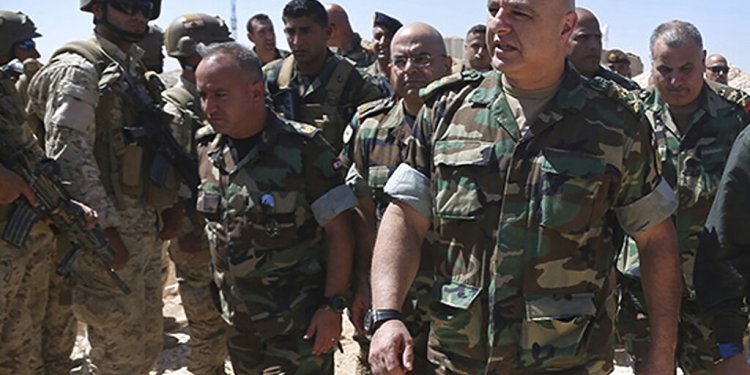 Λίβανος: Η Βουλή παρέτεινε τη θητεία του αρχηγού του στρατού