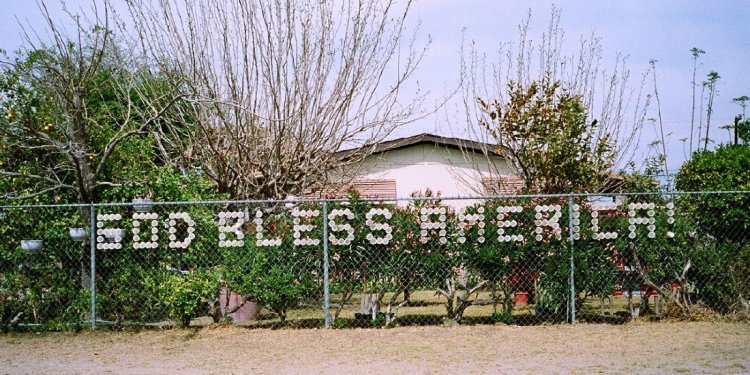 “Democracy Is Coming” του Χρήστου Σαρρή στο κανάλι του Ιδρύματος Ωνάση