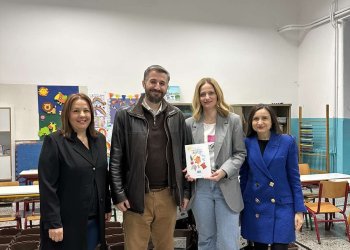 Δήμος Αθηναίων: Το παραμύθι του Λάζαρου Καραουλη «ΜΗ με κάνεις σκουπίδι!» στα σχολεία της Αθήνας