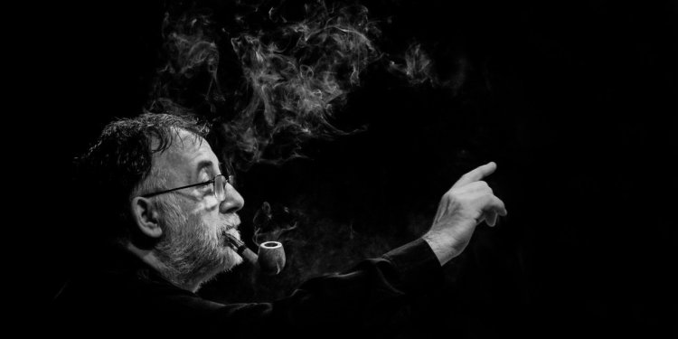 «Άφησέ με να ’ρθω μαζί σου»: Αφιέρωμα στον Θάνο Μικρούτσικο στο Ολύμπια