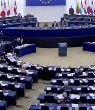 Ευρωπαϊκό Κοινοβούλιο: Αναβάλλεται η αξιολόγηση δύο υποψήφιων αντιπροέδρων της Επιτροπής, της Κάγια Κάλας και του Ραφαέλε Φίτο Ευρωπαϊκό Κοινοβούλιο: Αναβάλλεται η αξιολόγηση δύο υποψήφιων αντιπροέδρων της Επιτροπής, της Κάγια Κάλας και του Ραφαέλε Φίτο