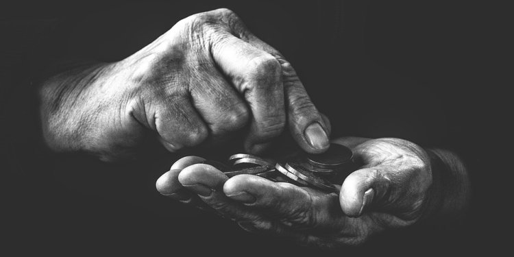 Οι περικοπές στις συντάξεις χηρείας είναι αντισυνταγματικές Οι περικοπές στις συντάξεις χηρείας είναι αντισυνταγματικές