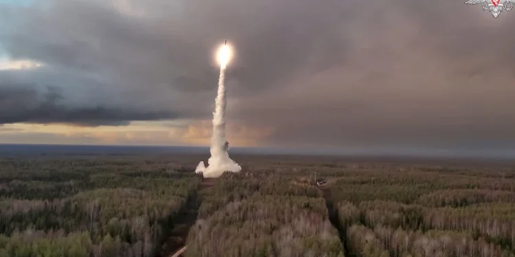 Τι αλλάζει στο πυρηνικό δόγμα της Ρωσίας – Πότε θα μπορεί να κάνει χρήση του οπλοστασίου της Τι αλλάζει στο πυρηνικό δόγμα της Ρωσίας – Πότε θα μπορεί να κάνει χρήση του οπλοστασίου της