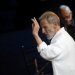 Ο Σταύρος Ξαρχάκος υποδέχεται το 2025 στο ιστορικό Θέατρο ΑΠΟΛΛΩΝ με τη νέα γενιά στο πλευρό του