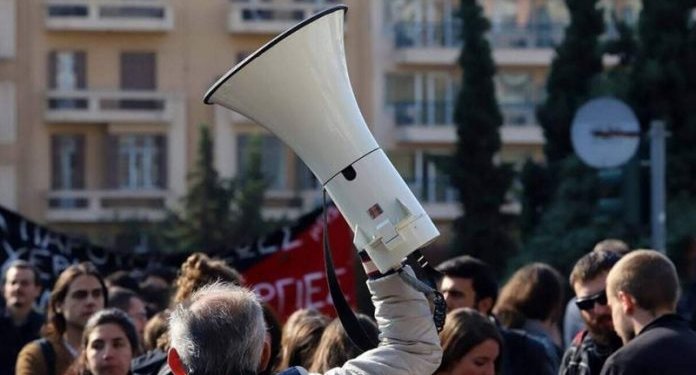 Πανελλαδικό απεργιακό «λουκέτο» την Τετάρτη – Ποιοι συμμετέχουν