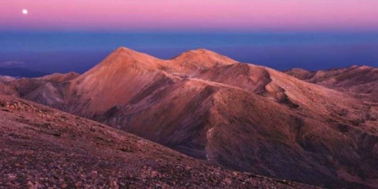 Η έκθεση «APOCOSMOS: σφακιανές Μαδάρες, άγρια δύση της Κρήτης» στο «Μελίνα»