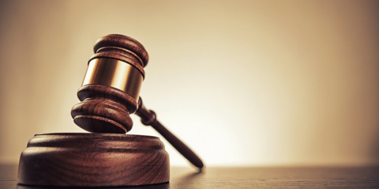 Ελεύθερος αφέθηκε ο 25χρονος που κατηγορείται για ανθρωποκτονία από αμέλεια μετά το θάνατο του 3,5 ετών νήπιου