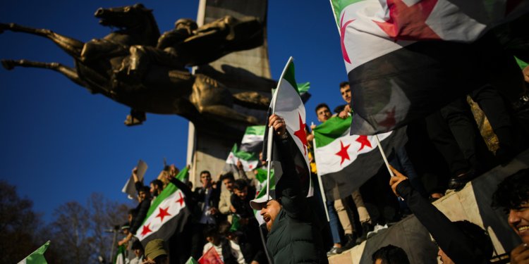 Συρία: Καταφύγιο στη Μόσχα βρήκε ο Άσαντ μετά το άσυλο από τη Ρωσία – Η επόμενη ημέρα στη Μέση Ανατολή