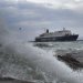Ριπές άνω των 100 χλμ./ώρα και αύριο – Με δυσκολία οι θαλάσσιες μετακινήσεις – Ακραίος κίνδυνος πυρκαγιάς