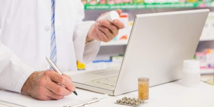 Την Τετάρτη απολογούνται οι 6 συλληφθέντες για παράνομες συνταγογραφήσεις – 16 οι κατηγορούμενοι, εκ των οποίων 5 γιατροί και 8 φαρμακοποιοί