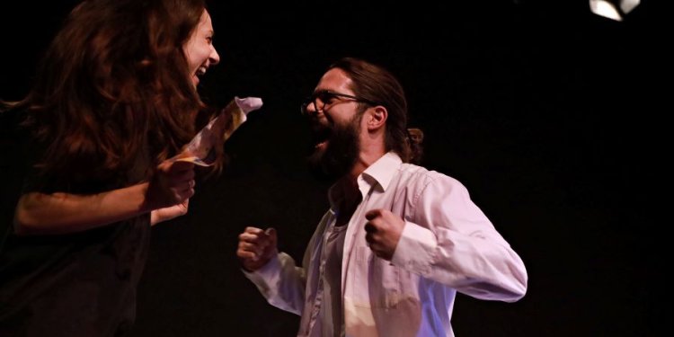 Νέα παράταση για «Το τυχερό λαχείο» στο Θέατρο 104