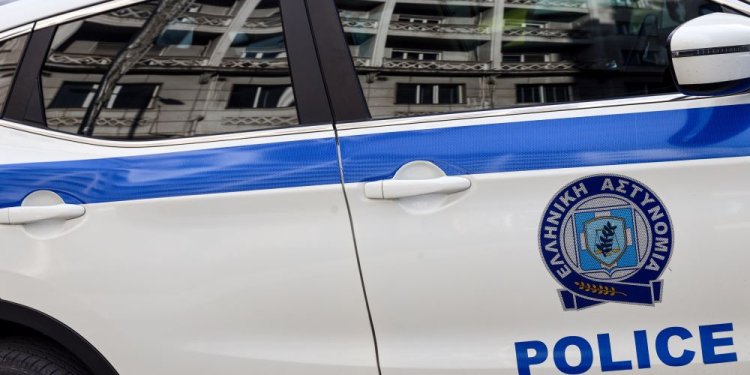 Συνολικά 60 άτομα συνελήφθησαν μέσα σε έξι μέρες για κατοχή και διακίνηση ναρκωτικών – FANTOMAS.GR