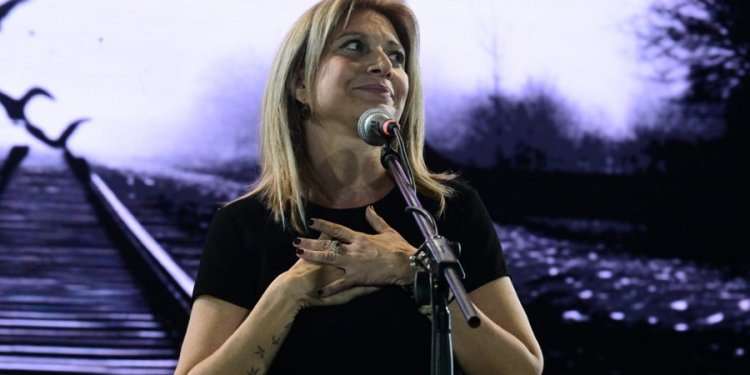 Ραγίζει καρδιές η ανάρτηση της Μαρίας Καρυστιανού για τη νέα χρονιά, αφιερωμένη στην αδικοχαμένη κόρη της Μάρθα που «έφυγε» στην τραγωδία των Τεμπών