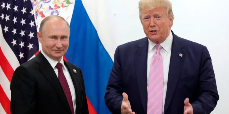 Reuters: Ο Πούτιν ανησυχεί – Ο Τραμπ πιέζει για deal στην Ουκρανία με «όπλο» την ρωσική οικονομία