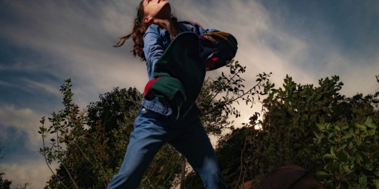 «Λέμονγκρας»: Μια αληθινή ιστορία στο Θέατρο 104