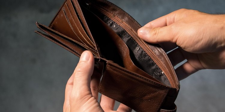 Ένας στους δύο με μέτρια ή μεγάλη αναπηρία έχει μηνιαίο ατομικό εισόδημα έως 385 ευρώ