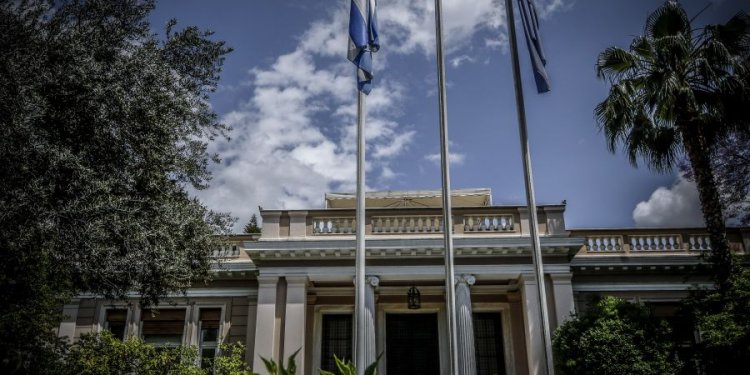 Κυβερνητικές πηγές: Κύριε Τσίπρα, κρείττον του λαλείν το σιγάν