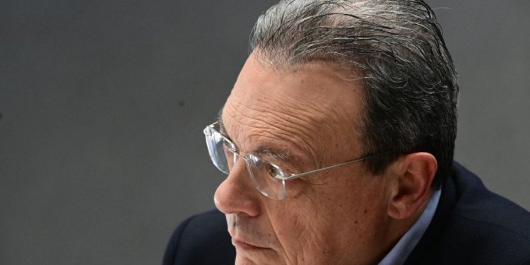 Η κυβέρνηση αυτή πρέπει να πέσει γιατί δεν εξασφαλίζει τη δημοκρατία και τη διαφάνεια που απαιτούν οι πολίτες – FANTOMAS.GR