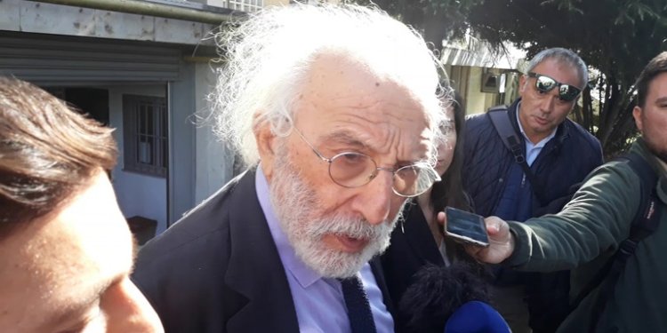 Με εγκεφαλικό ο Αλέξανδρος Λυκουρέζος – Μεταφέρθηκε στον Ερυθρό Σταυρό – FANTOMAS.GR