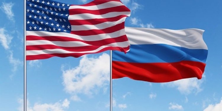 NYT: Η Ρωσία άφησε ελεύθερο Αμερικανό κρατούμενο πριν από τις συνομιλίες με τις ΗΠΑ NYT: Η Ρωσία άφησε ελεύθερο Αμερικανό κρατούμενο πριν από τις συνομιλίες με τις ΗΠΑ