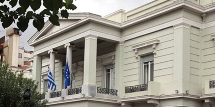 Οι ΗΠΑ τα βρίσκουν με τη Ρωσία στην Ουκρανία, η Κίνα μας πιέζει και ο ελληνικός προβληματισμός για την εξωτερική πολιτική μεγαλώνει Οι ΗΠΑ τα βρίσκουν με τη Ρωσία στην Ουκρανία, η Κίνα μας πιέζει και ο ελληνικός προβληματισμός για την εξωτερική πολιτική μεγαλώνει