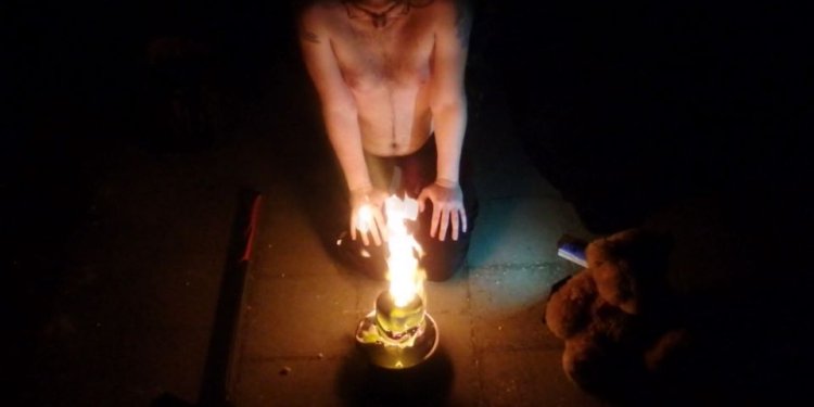 Το ντοκιμαντέρ “Σύλβια Ρόμπυν” του Π. Ευαγγελίδη προωθεί την ορατότητα του τρανς βιώματος Το ντοκιμαντέρ “Σύλβια Ρόμπυν” του Π. Ευαγγελίδη προωθεί την ορατότητα του τρανς βιώματος