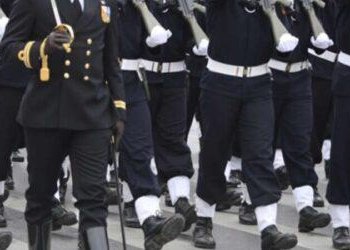 Π.ΑΠΟΣΤΟΛΟΥ-ΟΙ ΥΠΑΞΙΩΜΑΤΙΚΟΙ ΤΟΥ ΕΝΔΟΞΟΥ ΝΑΥΤΙΚΟΥ ΜΑΣ, ΣΩΖΟΥΝ ΤΗΝ ΤΙΜΗ ΤΟΥ ΕΘΝΟΥΣ