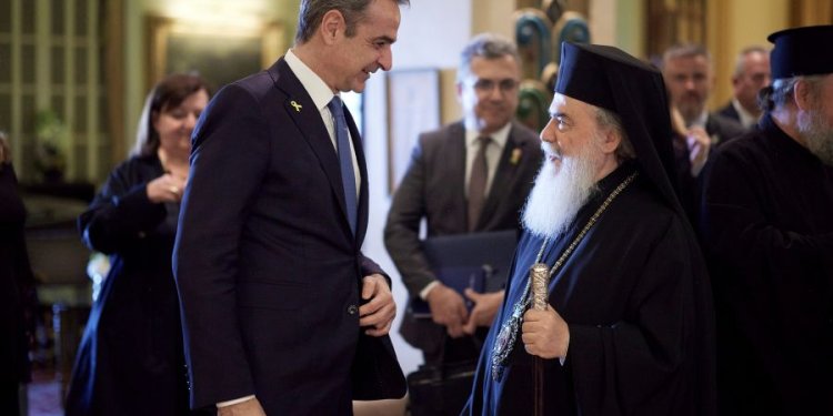 Με τον Πατριάρχη Ιεροσολύμων Θεόφιλο Γ’ συναντήθηκε στο Ισραήλ ο Κυριάκος Μητσοτάκης