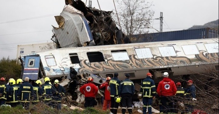 Αύριο στις 10:00 η πρώτη συνεδρίαση της προανακριτικής επιτροπής για την τραγωδία των Τεμπών Αύριο στις 10:00 η πρώτη συνεδρίαση της προανακριτικής επιτροπής για την τραγωδία των Τεμπών