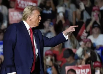 Σήκωσε το γάντι ο Τραμπ απέναντι στην Ευρώπη