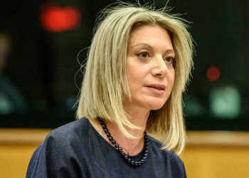 «Πύρινη» Μαρία Καρυστιανού: «Ήρθε η στιγμή να αλλάξουν τα πάντα στη χώρα μας»