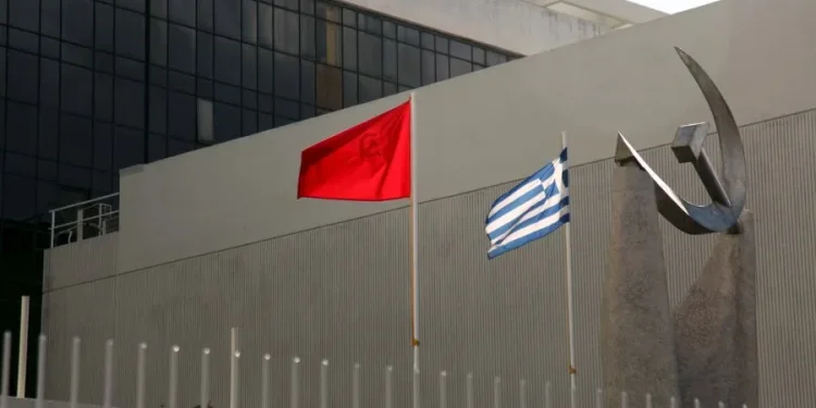 Η κυβέρνηση με μέτρα-κοροϊδία προσπαθεί να αποσπάσει τη συναίνεση και την ανοχή του λαού στην πολιτική της – FANTOMAS.GR