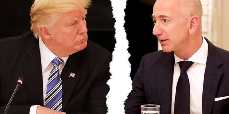 Η Amazon «εξόργισε» τον Τραμπ – Για εχθρική ενέργεια δασμών κατηγόρησε την εταιρεία η εκπρόσωπος του Λευκού Οίκου