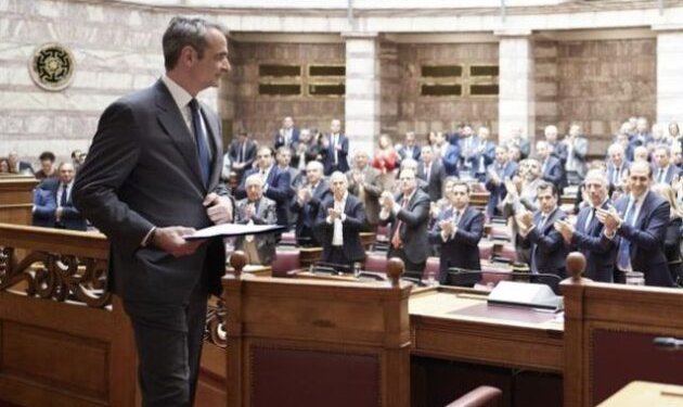 Νέο αντάρτικο στη ΝΔ από 11 βουλευτές για το «μαύρο κλείσιμο» του προγράμματος απασχόλησης ηλικιωμένων Νέο αντάρτικο στη ΝΔ από 11 βουλευτές για το «μαύρο κλείσιμο» του προγράμματος απασχόλησης ηλικιωμένων