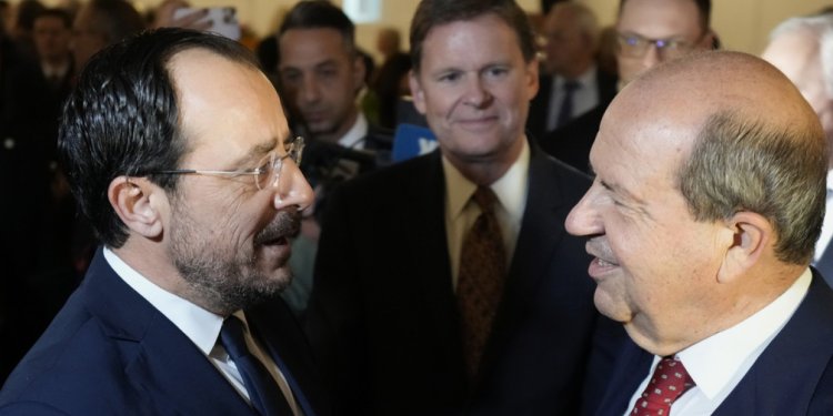 Στις 5 Μαΐου η συνάντηση Χριστοδουλίδη – Τατάρ