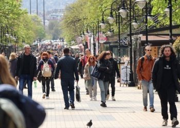 ΚΟΙΝΩΝΙΑ- Η ΚΥΒΕΡΝΗΣΗ ΑΔΥΝΑΤΕΙ ΝΑ ΣΤΗΡΙΞΕΙ ΤΟ ΠΙΟ ΑΔΥΝΑΜΟ ΚΟΜΜΑΤΙ ΤΗΣ