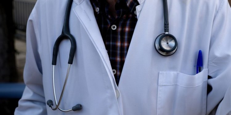 Ιδιώτες Ιατροί: Καμία ιατρική διαφήμιση, από κανέναν και με κανένα πρόσχημα – Η Ιατρική είναι κοινωνικό αγαθό