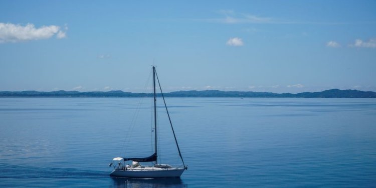 Καιρός: Έως 39°C και αφρικανική σκόνη από Δευτέρα – Πότε υποχωρεί η θερμοκρασία