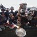 Το Ισραήλ θα επιτρέψει την είσοδο τροφίμων στη Γάζα μετά από δύο μήνες – Την ίδια ώρα εντείνονται οι στρατιωτικές επιχειρήσεις