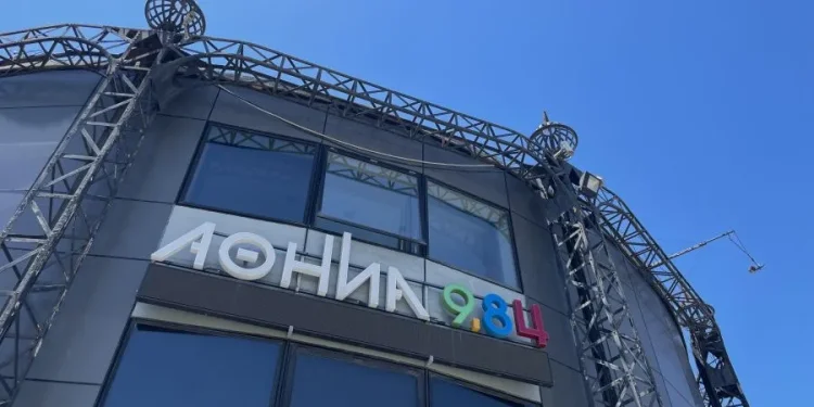 Ο ΑΘΗΝΑ 9.84 γίνεται 38 ετών