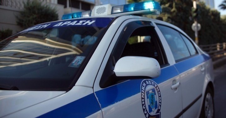 Εντοπίσθηκε εργαστήριο νόθευσης κοκαΐνης στην Αττική – Συνελήφθη ένας 39χρονος