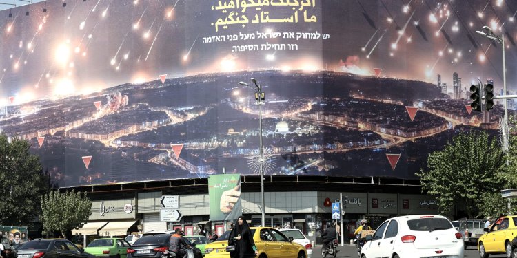 Ισραήλ: Μακροχρόνιος ο σχεδιασμός για το χτύπημα στο Ιράν – Πράκτορες της Μοσάντ στο ιρανικό έδαφος χτύπησαν στρατηγικούς στόχους