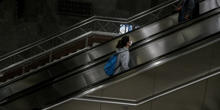 900 συλλήψεις στους 4 μήνες εφαρμογής του Σχεδίου «Αριάδνη» για την ενίσχυση της ασφάλειας στα ΜΜΜ – Ενισχύεται με επιπλέον 50 αστυνομικούς – FANTOMAS.GR