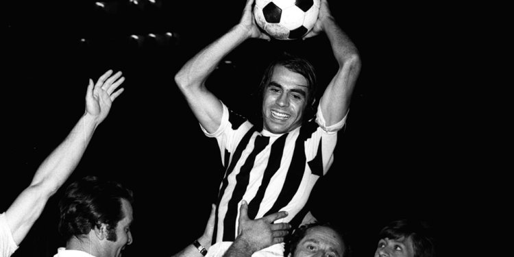 Πανος Αβραμόπουλος- Ο Μεγαλέξανδρος του ποδοσφαίρου μας Γιώργος Κούδας Πανος Αβραμόπουλος- Ο Μεγαλέξανδρος του ποδοσφαίρου μας Γιώργος Κούδας