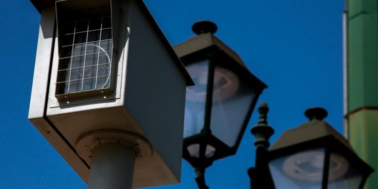 Θέμα ωρών σύμφωνα με τις αρχές η εξιχνίαση της υπόθεσης του μικρού κοριτσιού που εντοπίστηκε νεκρό σε παραλία στο Παλαιό Φάληρο