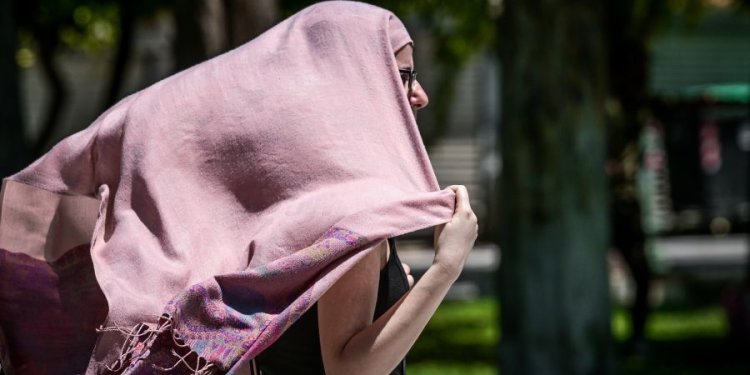 Πλησίασε τους 43°C η μέγιστη θερμοκρασία σήμερα – 78 σταθμοί με θερμοκρασίες άνω των 40°C – FANTOMAS.GR
