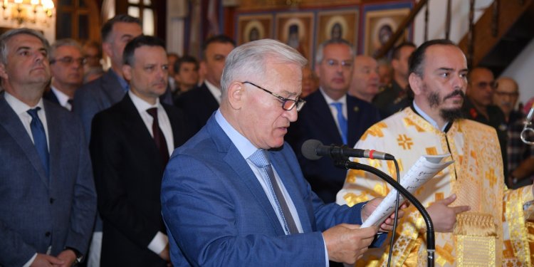 Η ΚΕΔΕ τιμά τη Δημητσάνα: Παρών ο Πρόεδρος Λάζαρος Κυρίζογλου στις εκδηλώσεις εθνικής και θρησκευτικής σημασίας Η ΚΕΔΕ τιμά τη Δημητσάνα: Παρών ο Πρόεδρος Λάζαρος Κυρίζογλου στις εκδηλώσεις εθνικής και θρησκευτικής σημασίας